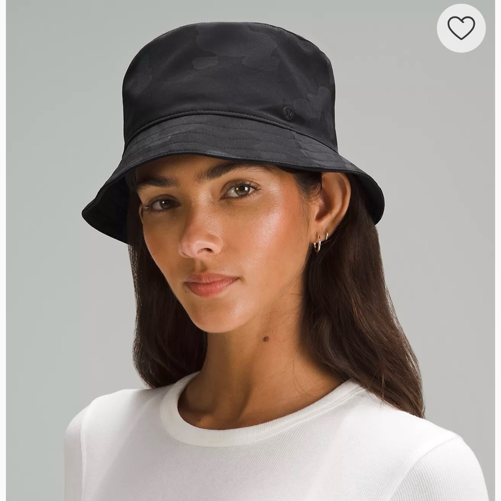 Black Reversible lululemon bucket hat. Brand new with tags. Size: S/M